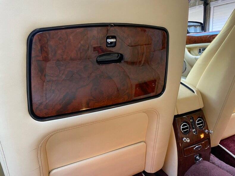 Afbeelding 50/50 van Bentley Arnage T (2002)