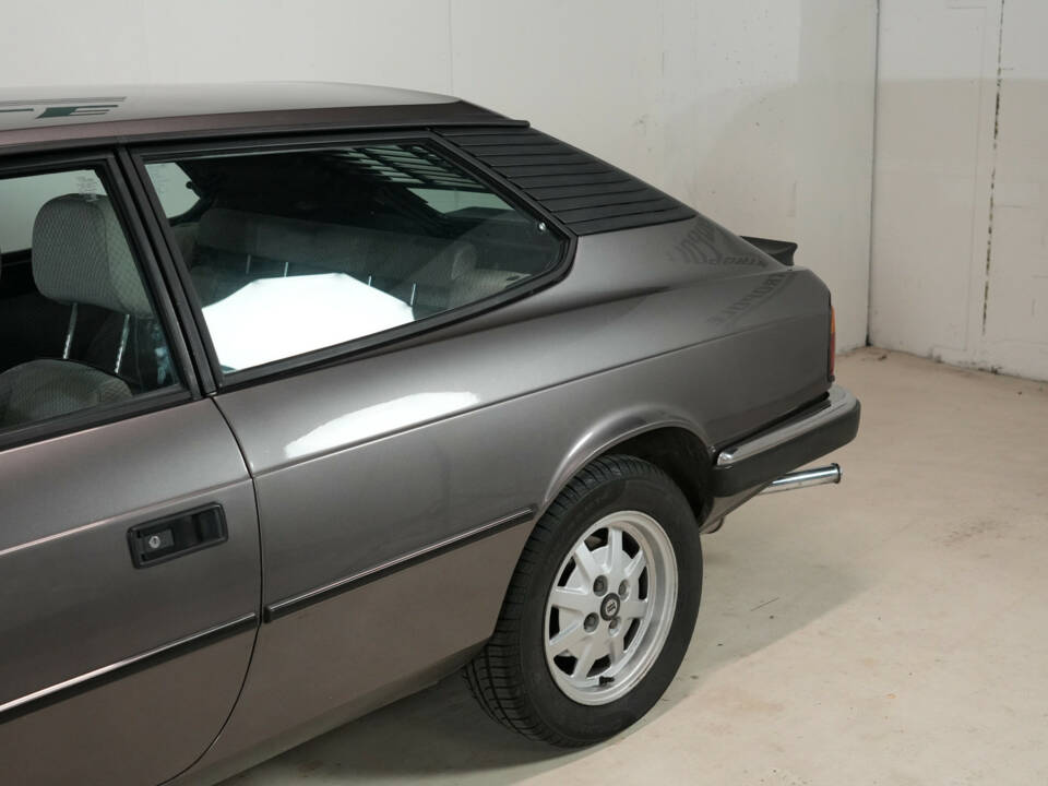 Immagine 16/35 di Lancia Beta HP Executive VX (1983)