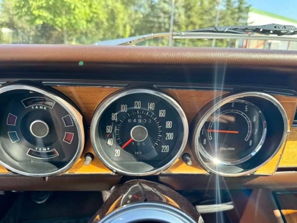 Image 8/17 of Ford 26m 2600 (1970)