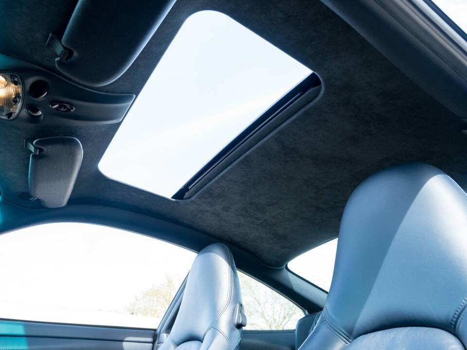 Image 28/46 of Porsche 911 Turbo (2001)