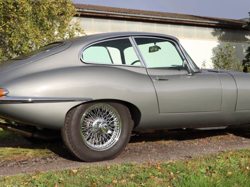 Bild 4/34 von Jaguar E-Type 4.2 (1967)