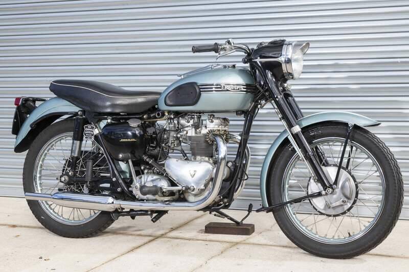 Image 7/46 of Triumph Tiger 100 II (1954)