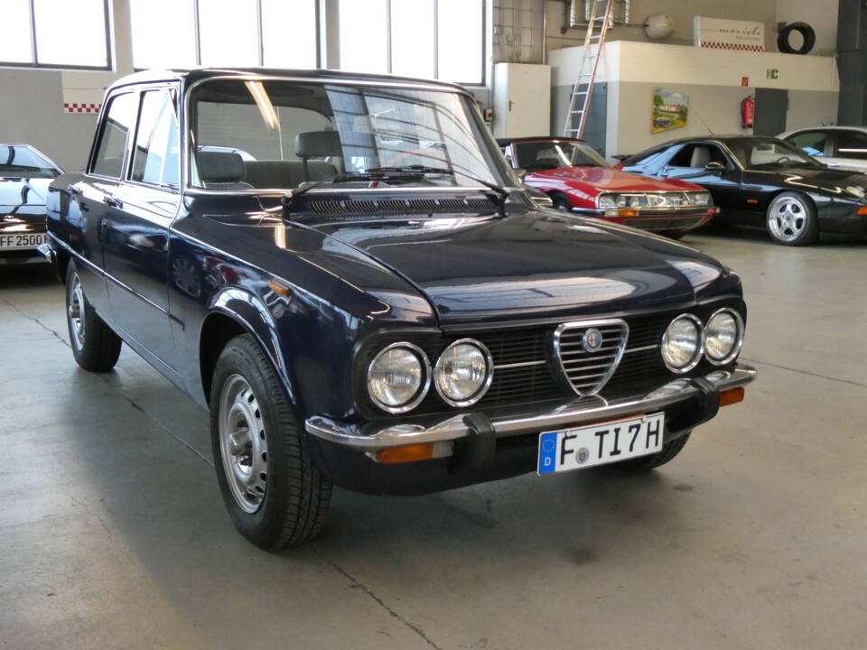 Afbeelding 30/30 van Alfa Romeo Giulia Nuova Super 1300 (1978)