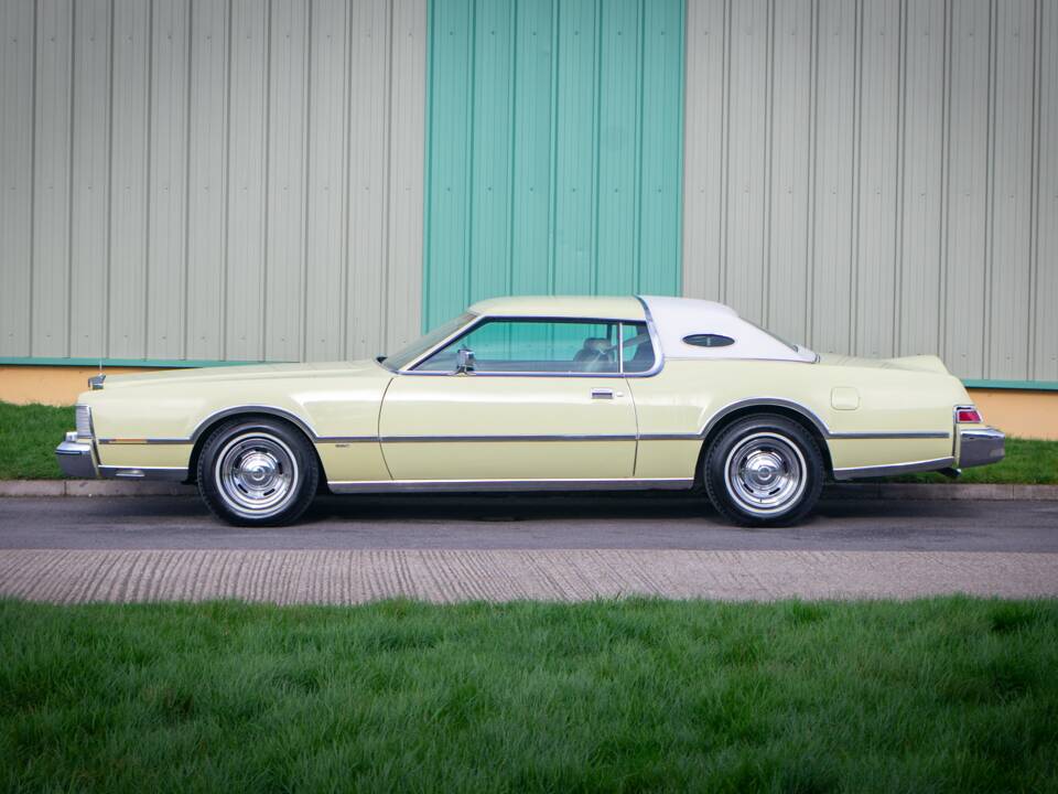 Bild 3/34 von Lincoln Continental Mark IV (1975)
