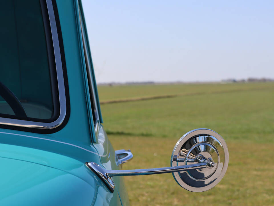 Image 25/50 of Chevrolet 3100 ½-ton (1952)