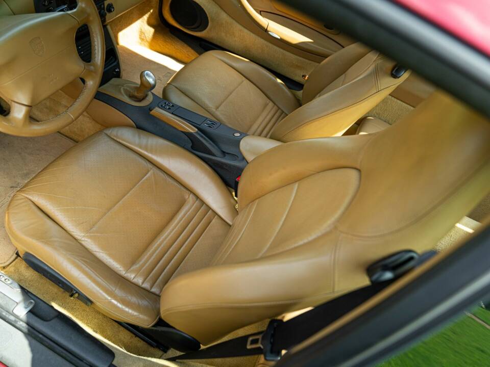 Bild 25/50 von Porsche 911 Carrera (1999)