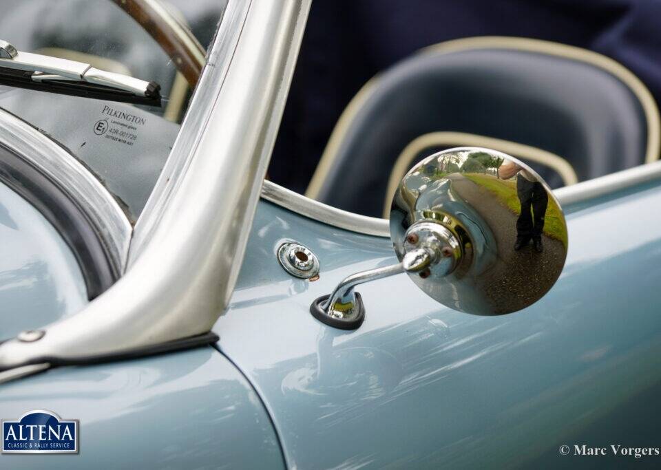 Immagine 21/44 di Austin-Healey 3000 Mk II (BN7) (1962)