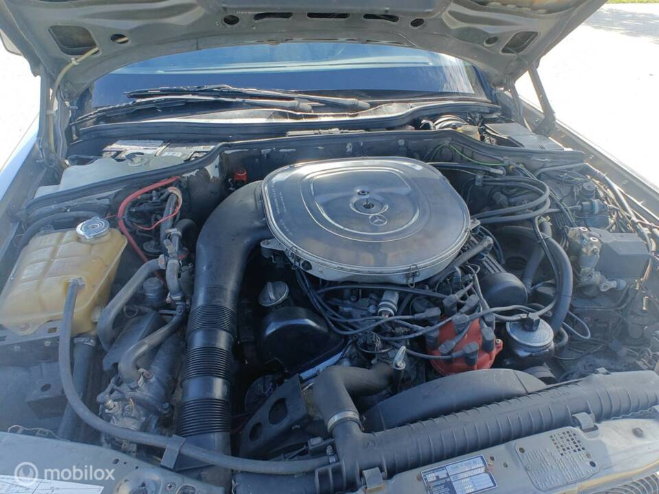 Bild 33/39 von Mercedes-Benz 420 SEL (1986)