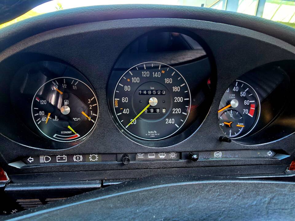 Image 6/15 de Mercedes-Benz 300 SL (1987)