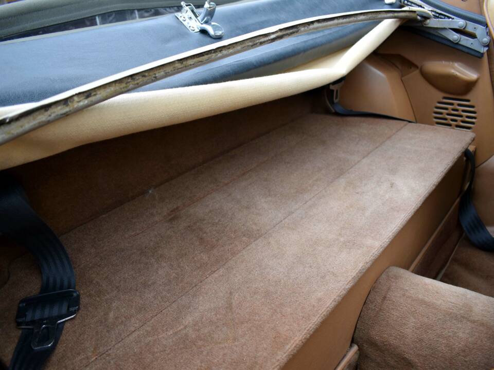 Bild 48/50 von Jaguar E-Type V12 (1974)