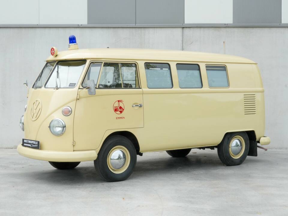 Bild 1/37 von Volkswagen T1 Kastenwagen (1966)