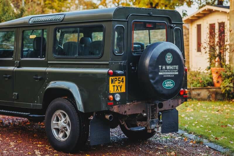 Bild 17/50 von Land Rover Defender 110 (2005)