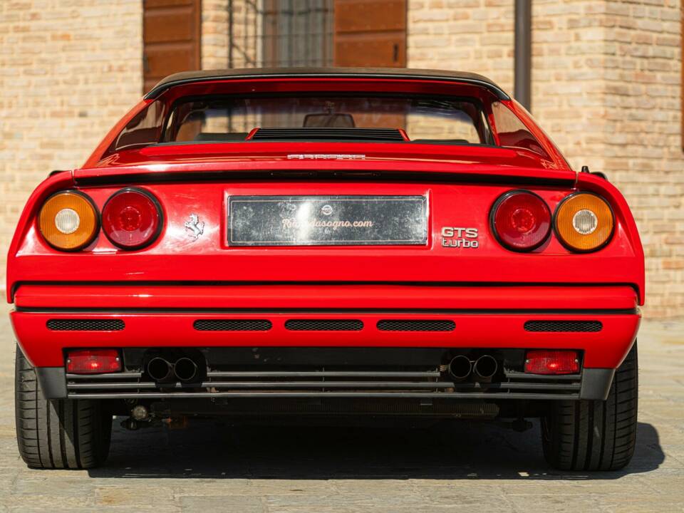 Afbeelding 9/50 van Ferrari 208 GTS Turbo (1986)
