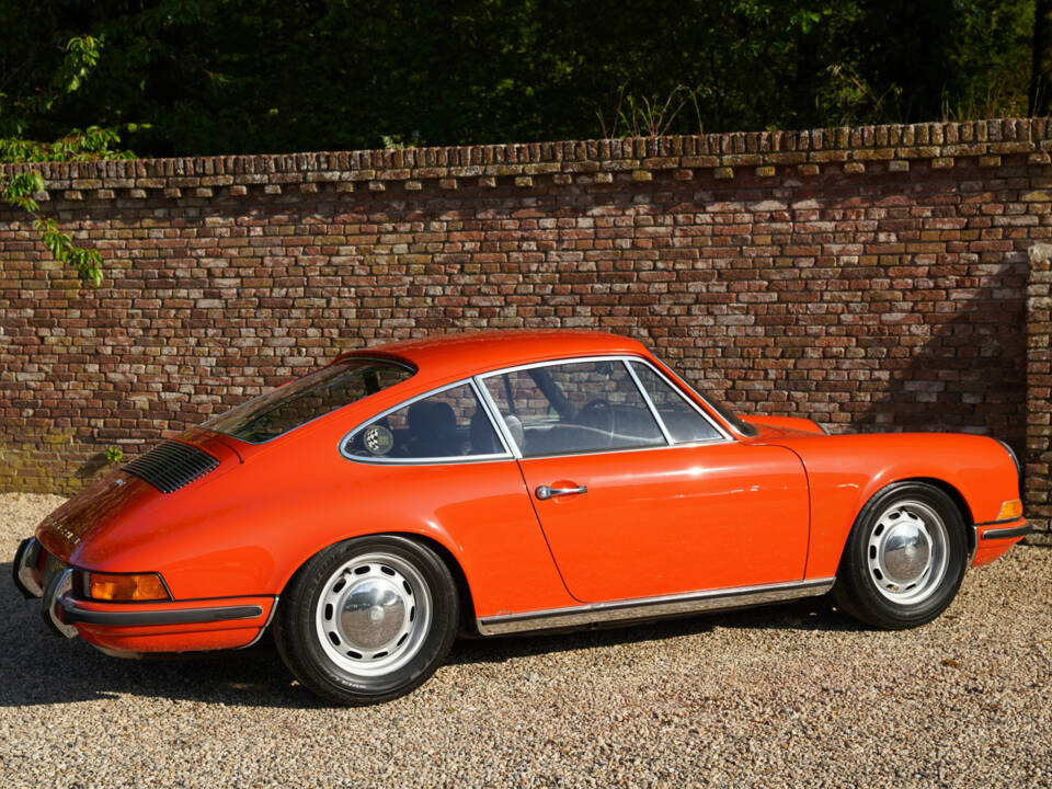 Image 36/50 of Porsche 911 2.2 T (1971)