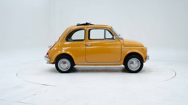 Image 6/15 of FIAT 500 L (1970)