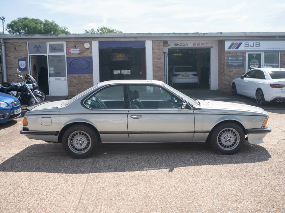 Bild 47/50 von BMW 635 CSi (1984)