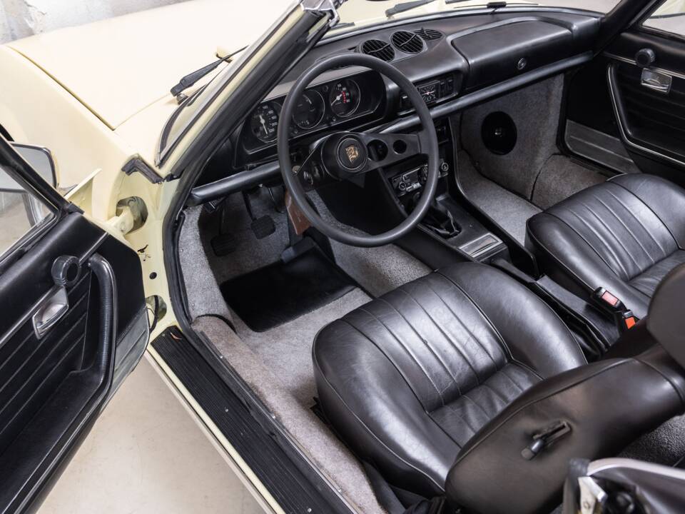 Imagen 6/28 de Peugeot 504 V6 Convertible (1975)