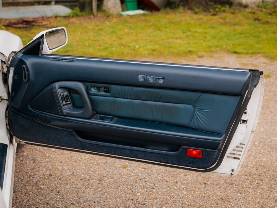 Bild 27/40 von Toyota Supra (1989)