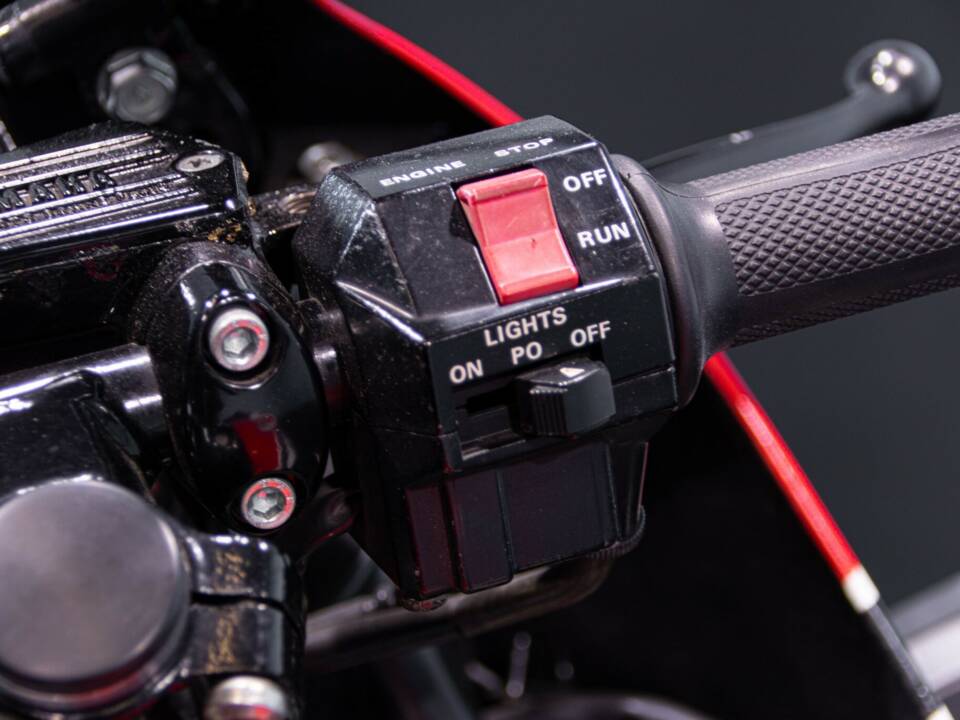 Imagen 22/50 de Yamaha DUMMY (1985)