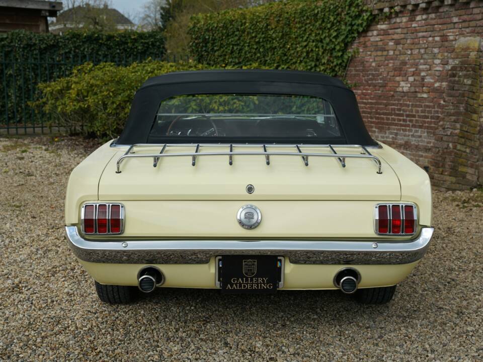 Immagine 38/50 di Ford Mustang 289 (1966)