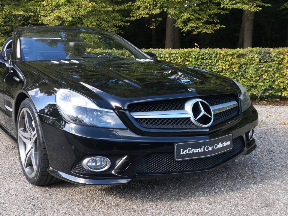 Afbeelding 21/45 van Mercedes-Benz SL 350 (2010)