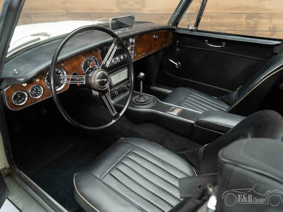Imagen 6/6 de Austin-Healey 3000 Mk III (BJ8) (1964)