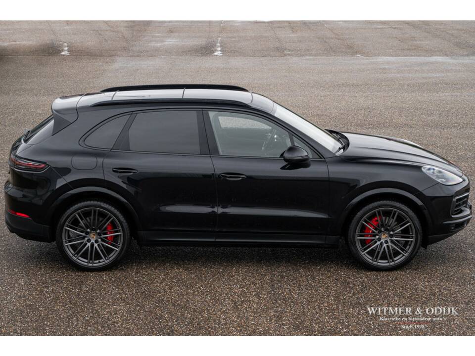 Image 7/37 of Porsche Cayenne E-Hybrid (2018)