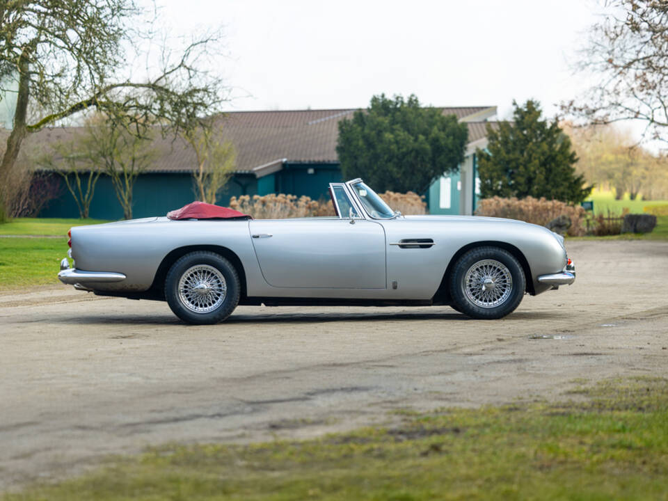 Image 5/50 of Aston Martin DB 5 (1964)