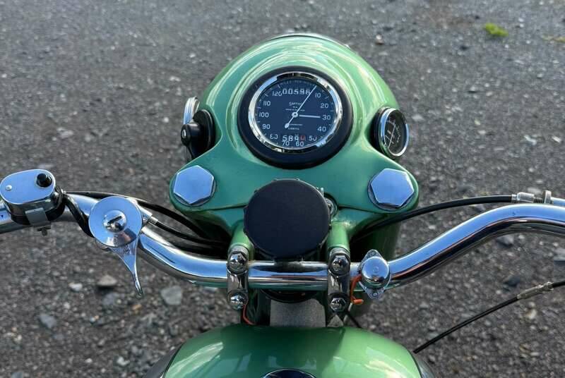 Immagine 2/8 di BSA A 7 Shooting Star (1957)