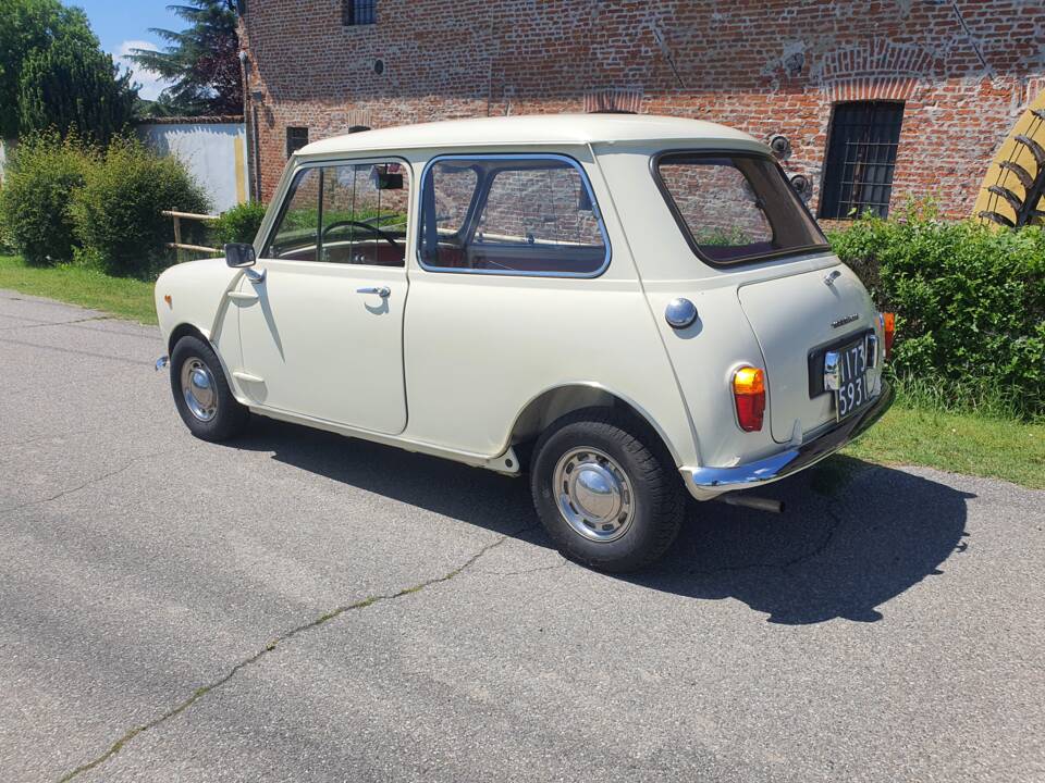 Image 2/23 of Morris Mini Minor (1963)