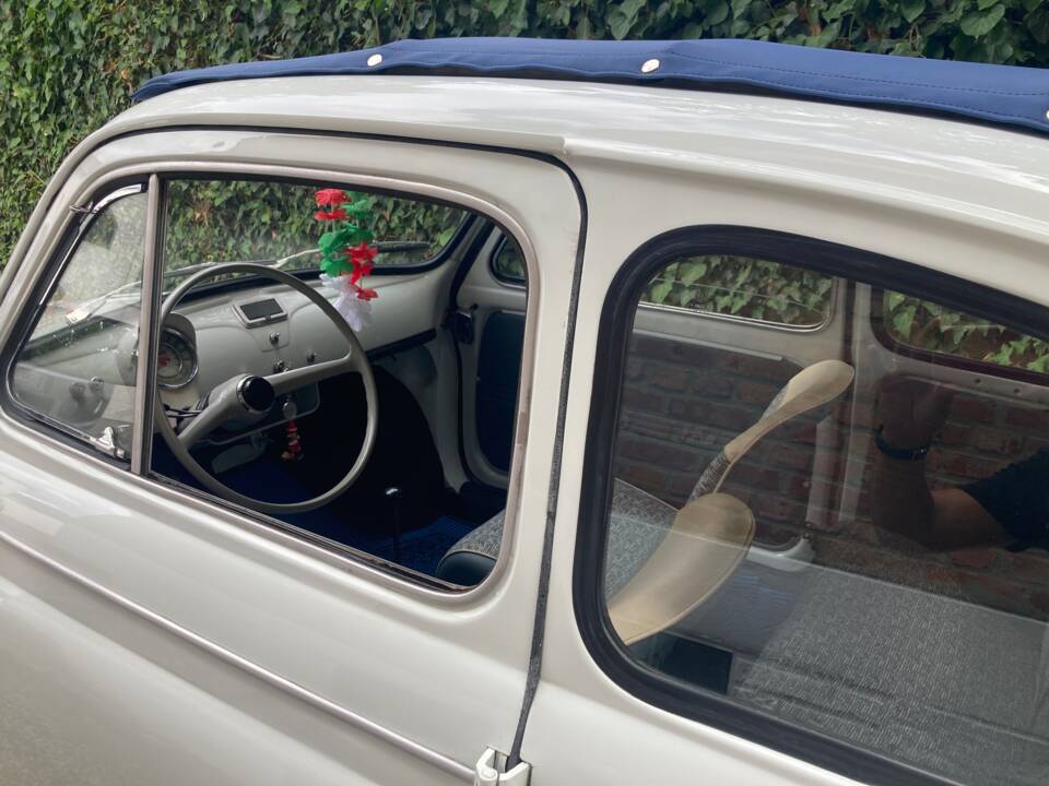 Image 16/19 de FIAT 500 D (1964)