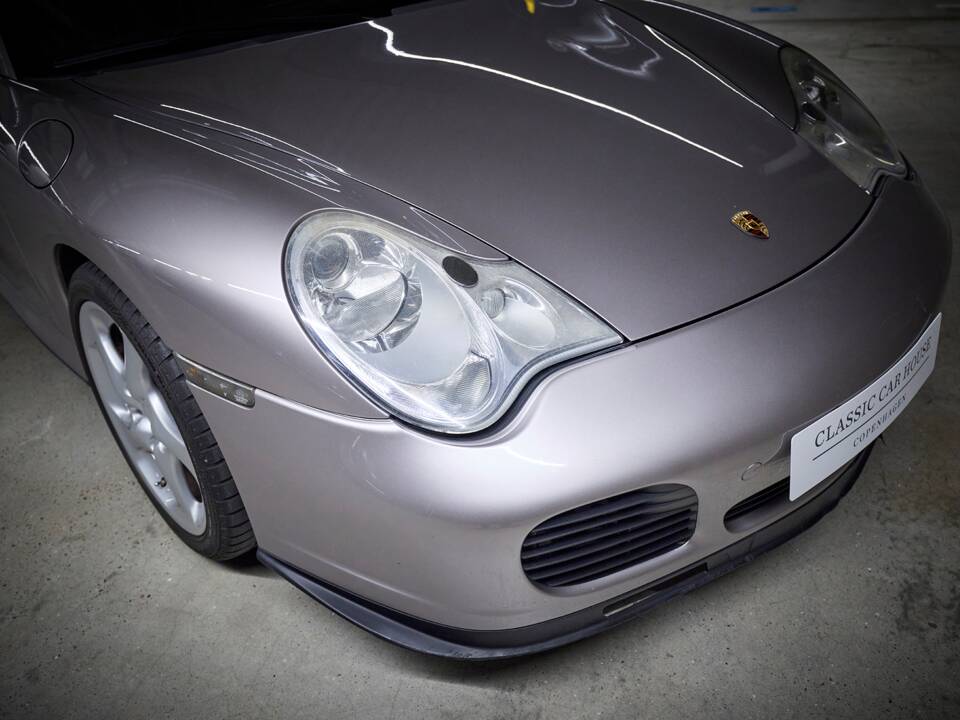Image 35/98 of Porsche 911 Turbo (2000)