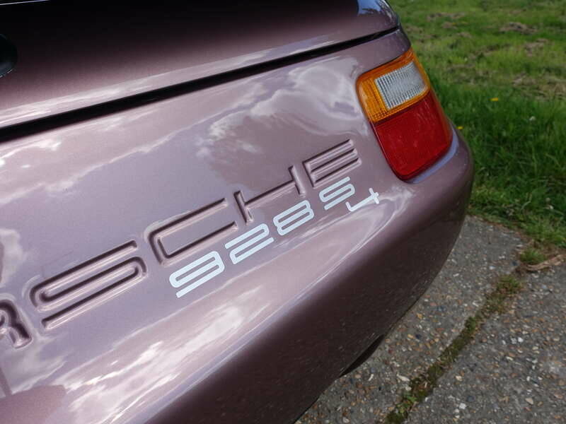 Image 23/30 of Porsche 928 S4 (1987)