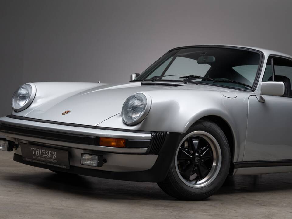 Image 12/29 of Porsche 911 Turbo 3.0 (1976)