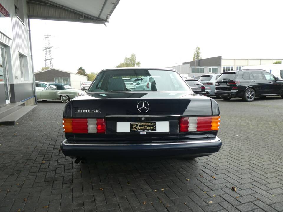 Bild 5/21 von Mercedes-Benz 300 SE (1990)