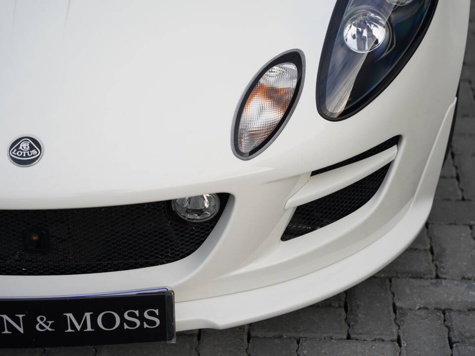 Image 40/50 of Lotus Exige S 240 (2010)