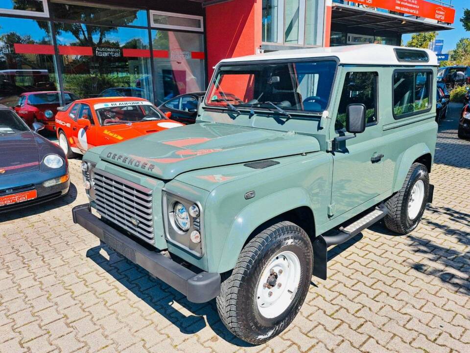 Bild 2/14 von Land Rover Defender 90 (2015)