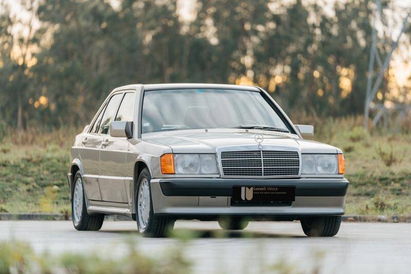 Image 20/69 de Mercedes-Benz 190 E 2.3-16 (1988)