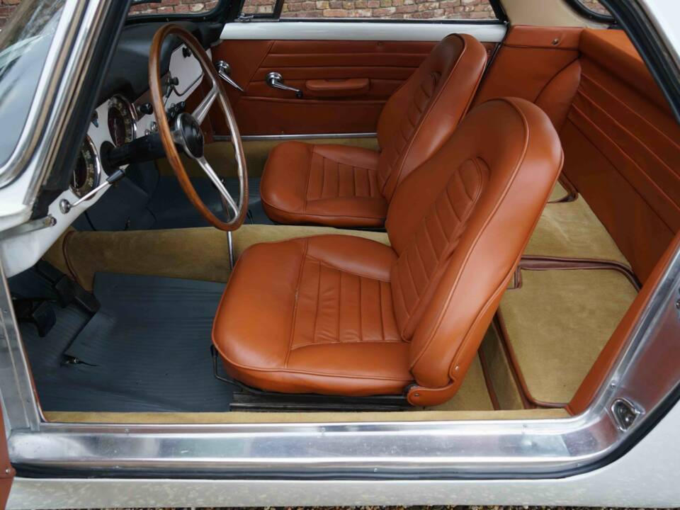 Image 3/50 of Lancia Flaminia GT 2.5 3C Touring (1964)