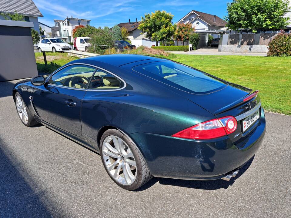 Immagine 9/9 di Jaguar XKR (2008)