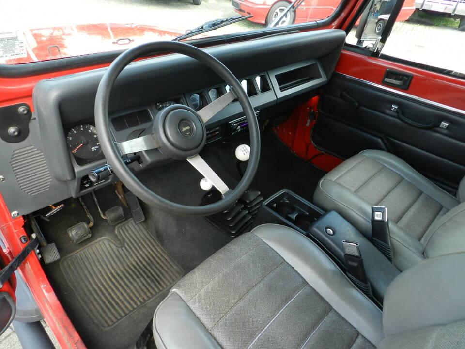 Afbeelding 52/58 van Jeep Wrangler 2.5L (1994)