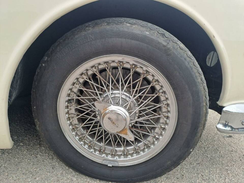 Imagen 19/50 de Jaguar 2.4 Litre (1959)