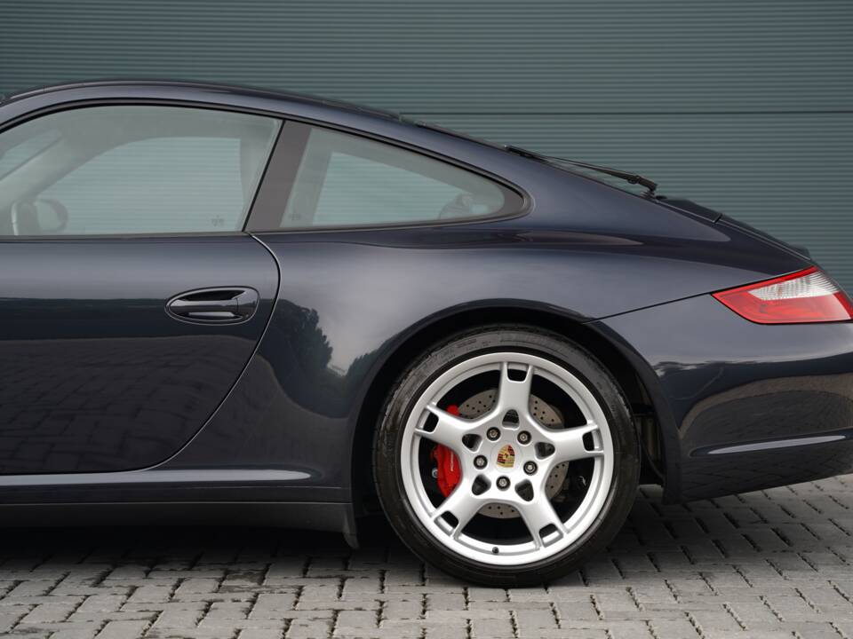 Bild 10/50 von Porsche 911 Carrera 4S (2007)