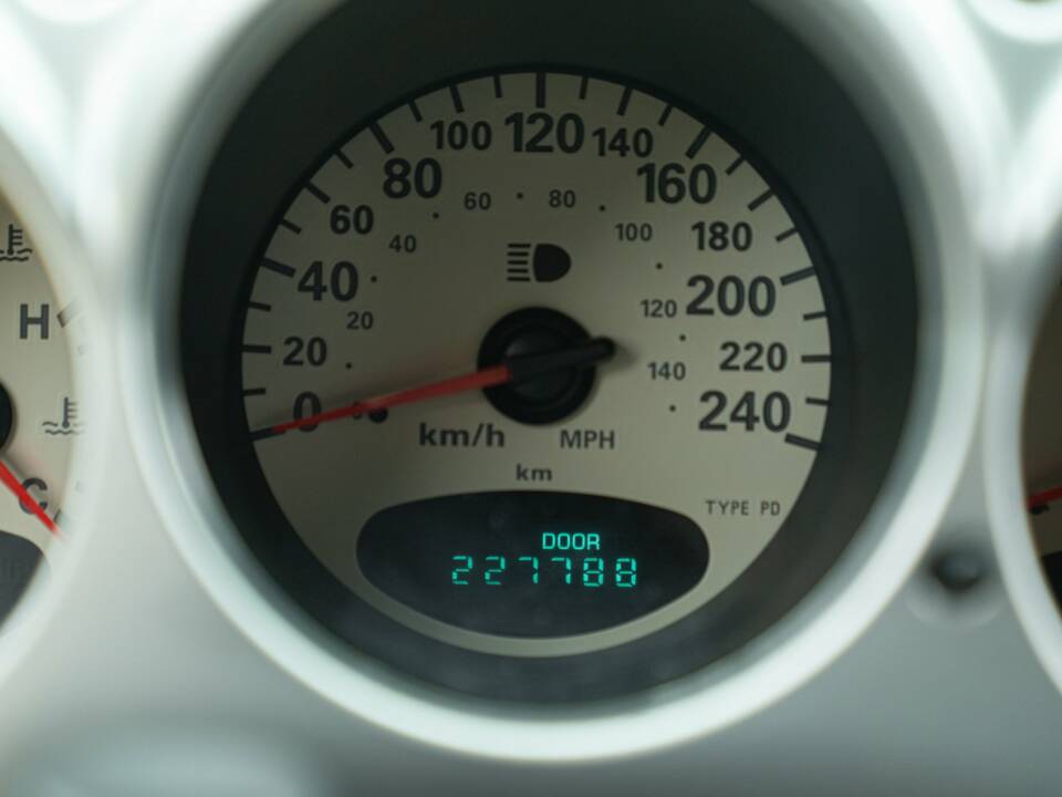Immagine 38/50 di Chrysler PT Cruiser 2.2 CRD (2004)