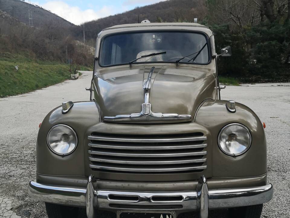 Image 8/20 of FIAT 500 C Giardiniera (1950)