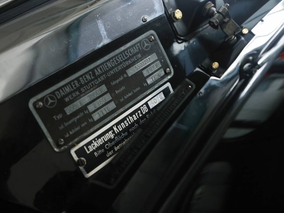 Image 48/50 de Mercedes-Benz 300 c (1956)