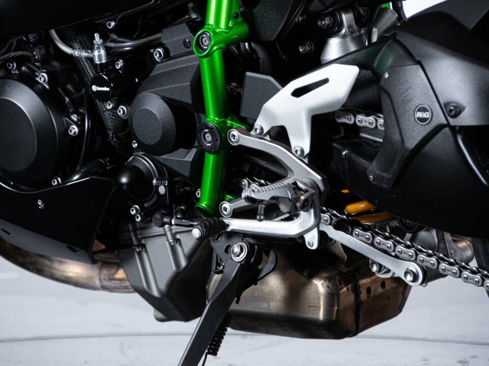Bild 9/50 von Kawasaki DUMMY (2018)