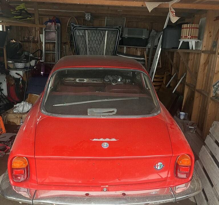 Imagen 7/8 de Alfa Romeo 2600 Sprint (1965)