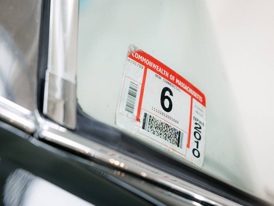 Image 28/32 of Mercedes-Benz 280 SE 3,5 (1971)