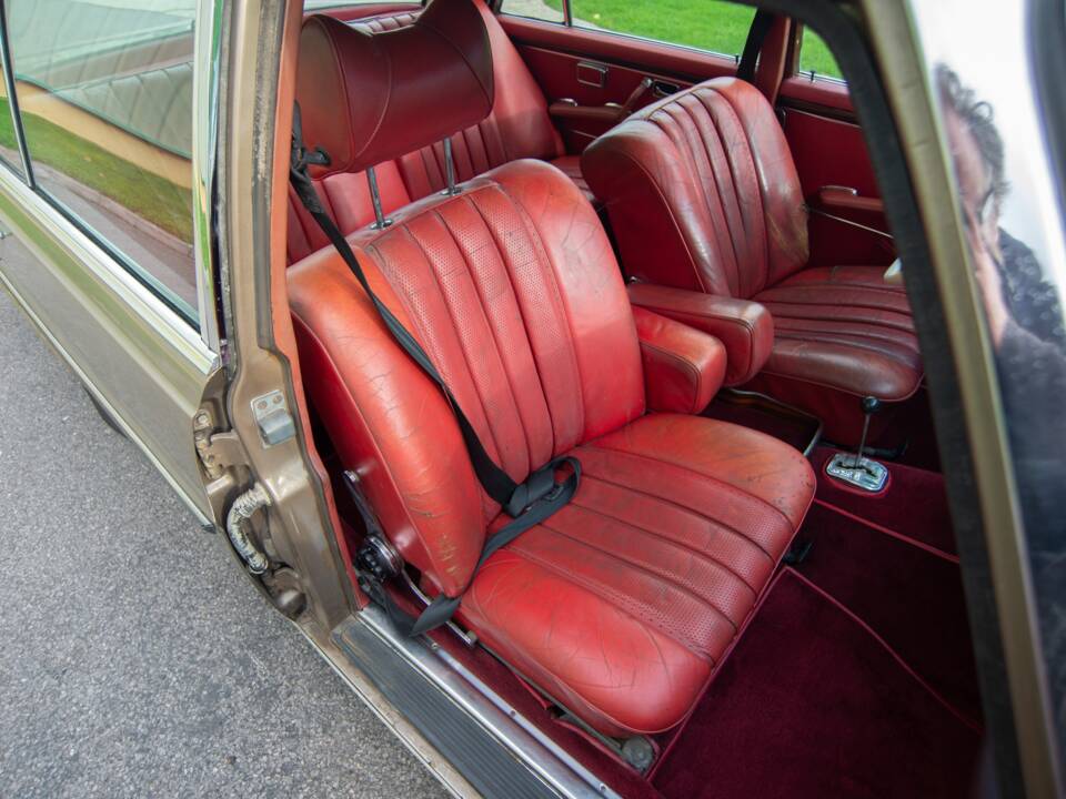 Bild 10/36 von Mercedes-Benz 300 SEL 6.3 (1969)
